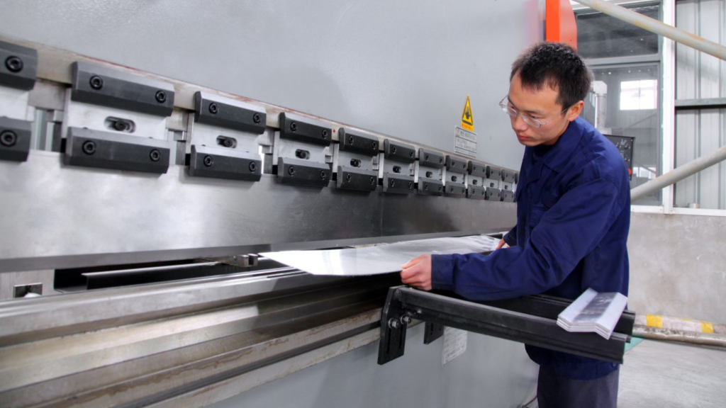 GDHP production workers